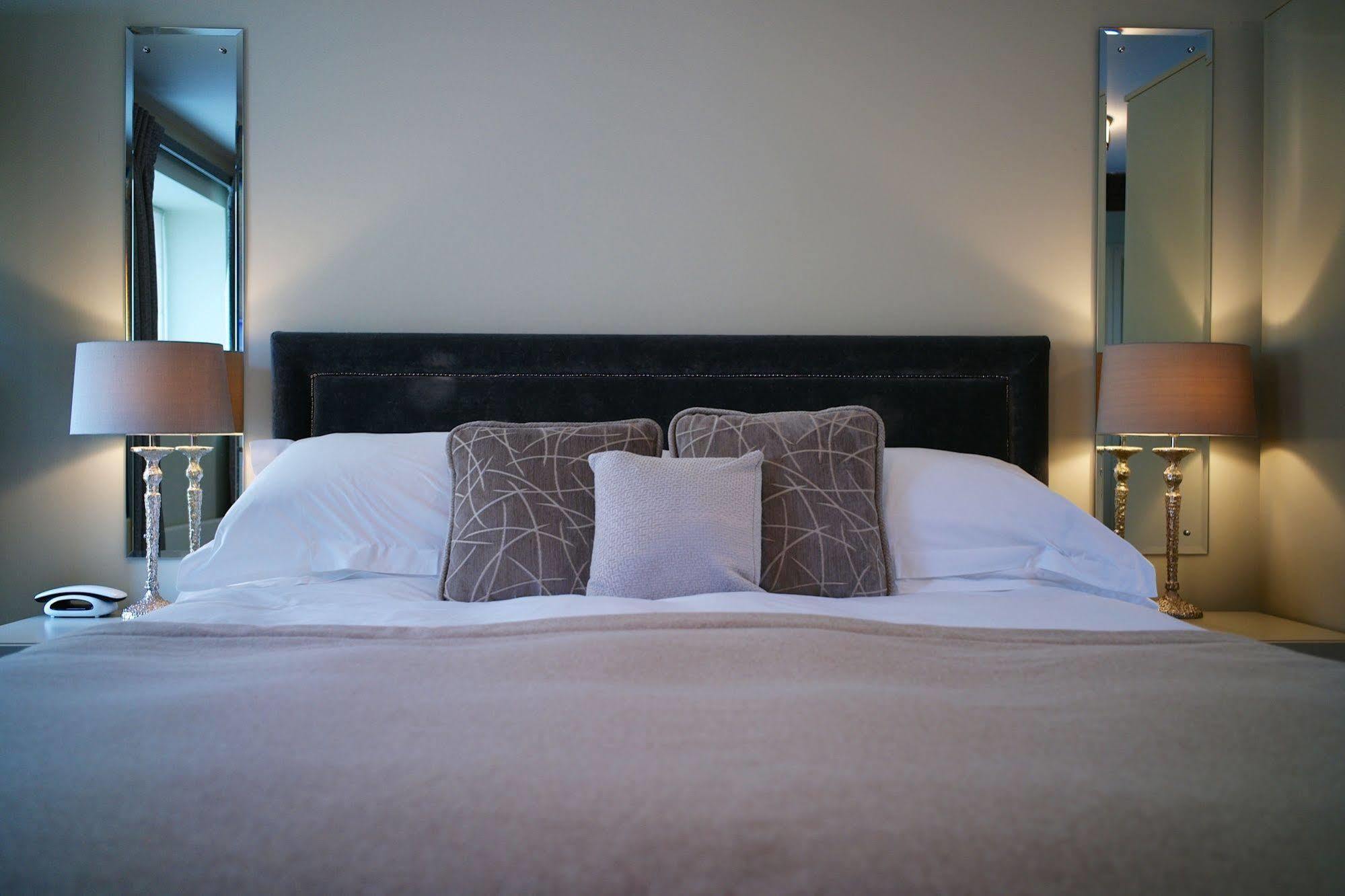 Widbrook Grange Guest House Bradford-On-Avon Bagian luar foto