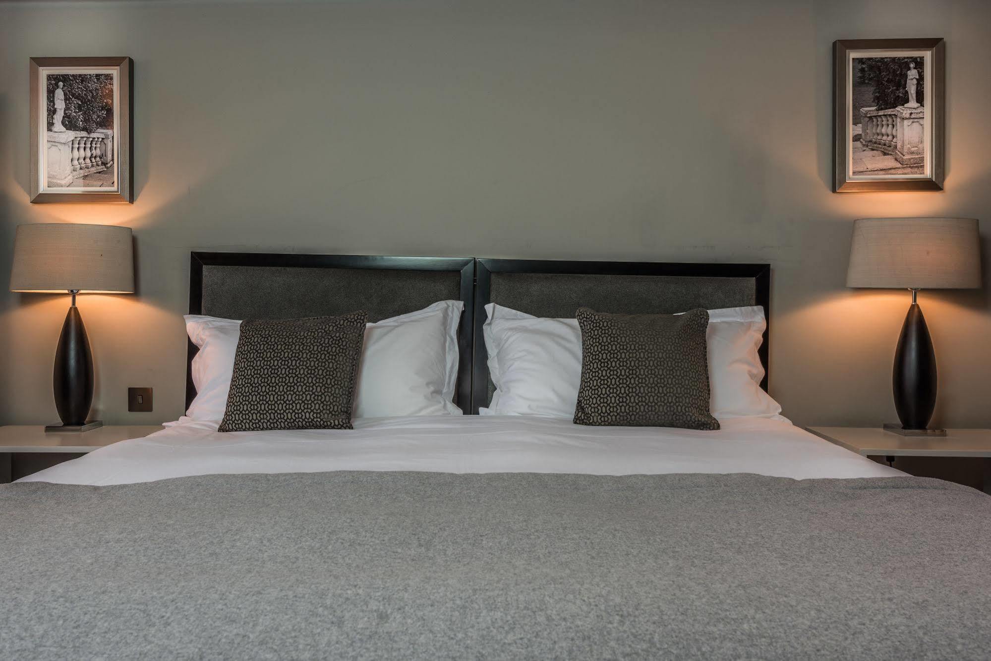 Widbrook Grange Guest House Bradford-On-Avon Bagian luar foto