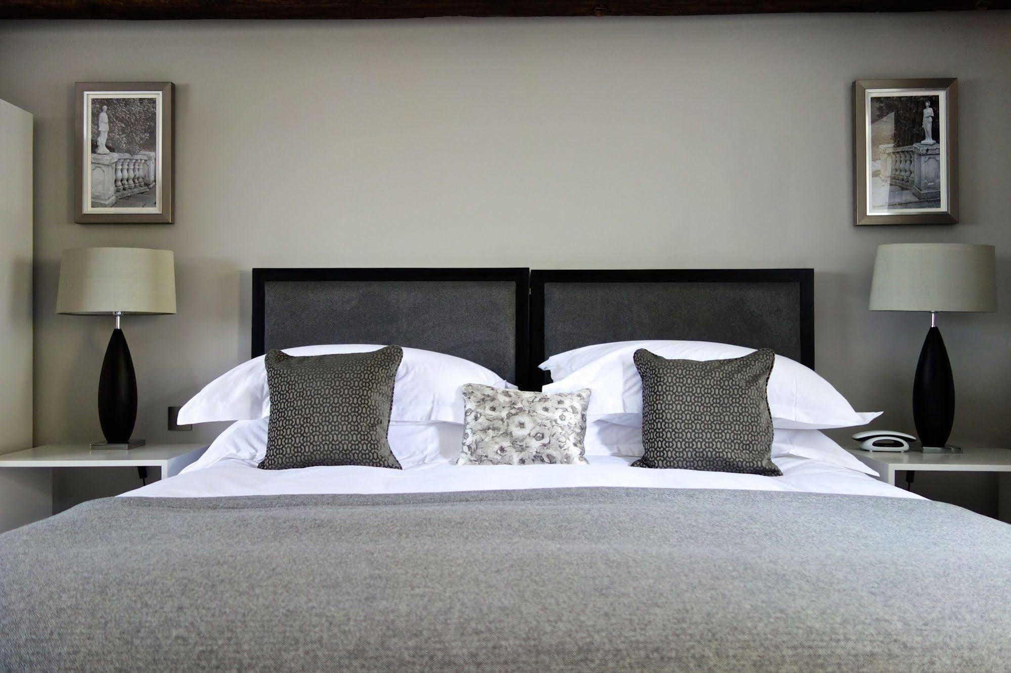 Widbrook Grange Guest House Bradford-On-Avon Bagian luar foto