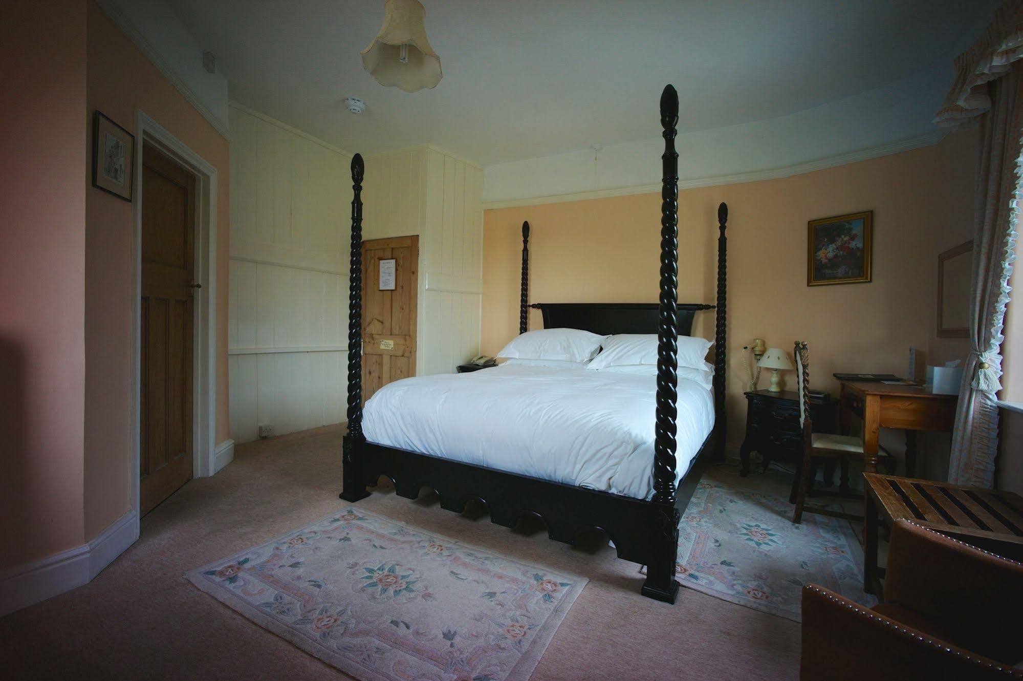 Widbrook Grange Guest House Bradford-On-Avon Bagian luar foto