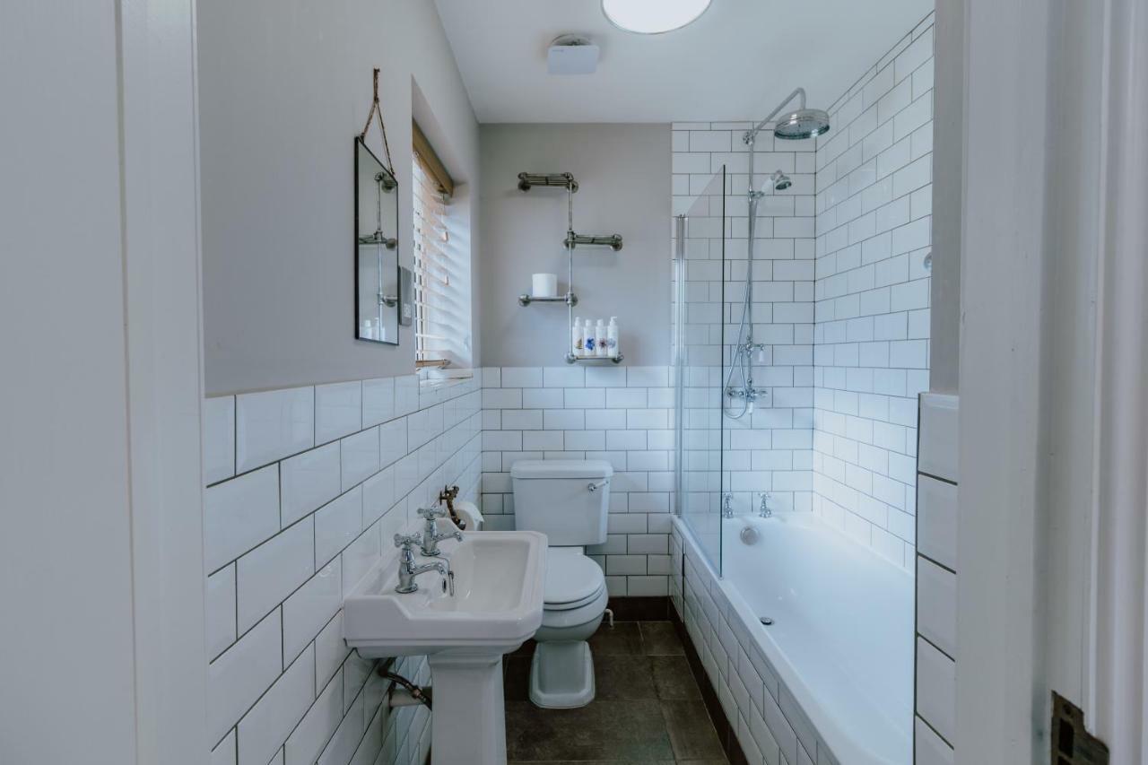 Widbrook Grange Guest House Bradford-On-Avon Bagian luar foto